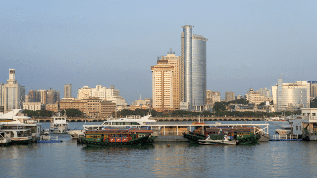 Xiamen, la città natale del dottor Li Jianxi, nella provincia del Fujian (Immagine di Zhang Guifu/ Getty Images tramite Canva)